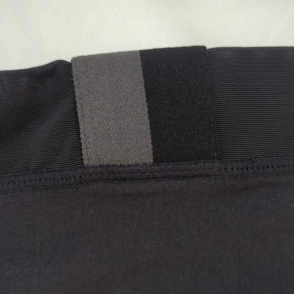 Gymshark Empower High Waisted Mesh leggings, Color Black/Gray Size S - Picture 8 of 16